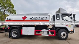 FAW 4x2 mobiele brandstoftankwagen met Censtar-dispenser