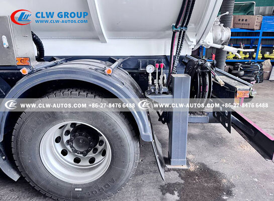 Dongfeng 6x4 Sand-Suction Truck with 12-15m³ Capacity, Cyclone Dust Collector & Two-Stage Overflow Protection